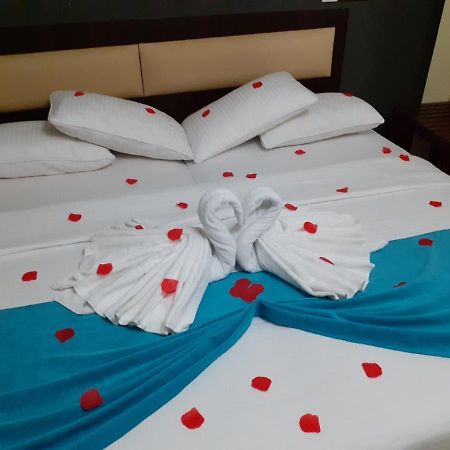 Seasunbeach Hotel Maldives Hulhumalé Eksteriør billede