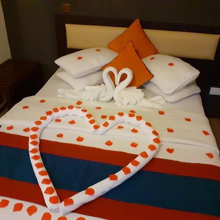 Seasunbeach Hotel Maldives Hulhumalé Eksteriør billede