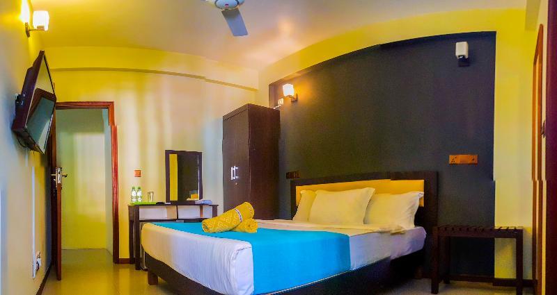 Seasunbeach Hotel Maldives Hulhumalé Eksteriør billede