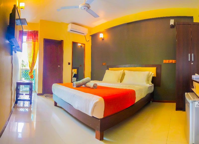 Seasunbeach Hotel Maldives Hulhumalé Eksteriør billede